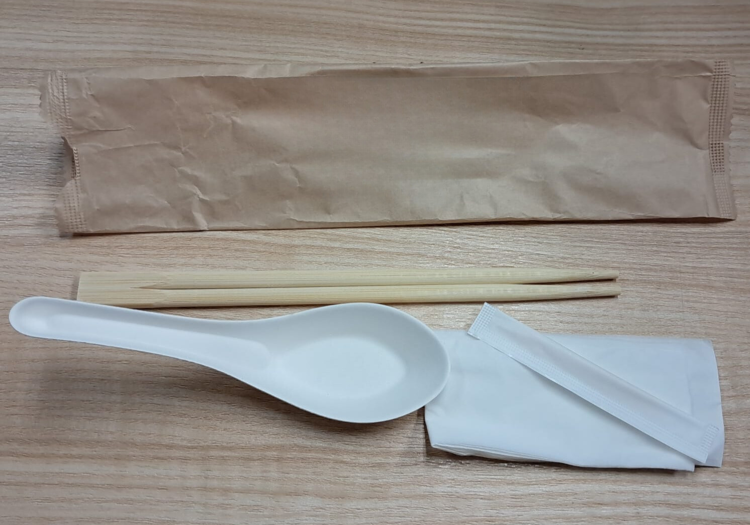 中式餐具包(中更,筷子,紙巾,牙簽)